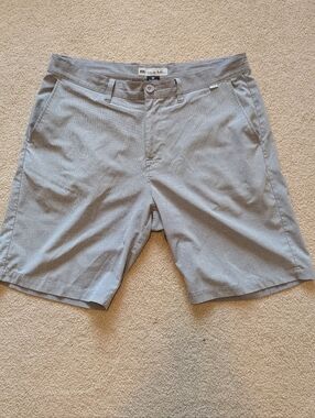 Travis Mathew Men's Beck Flat Front Stretch Golf Shorts Sz 36